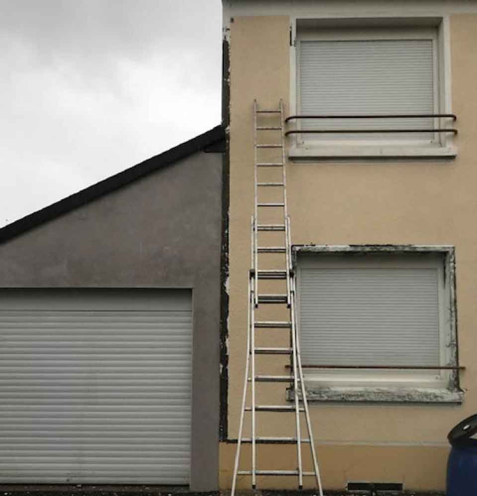 Avant / après nettoyage façade à Mamers