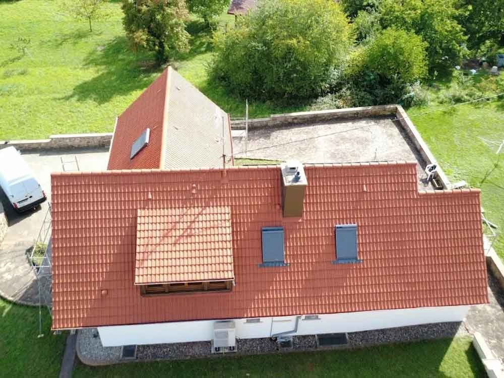 Toiture rénovée en Sarthe par D. Chasagrande